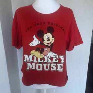 Woman’s Disney Brand Mickey Mouse Red Short Sleeve Shirt 100% Cotton Size Large